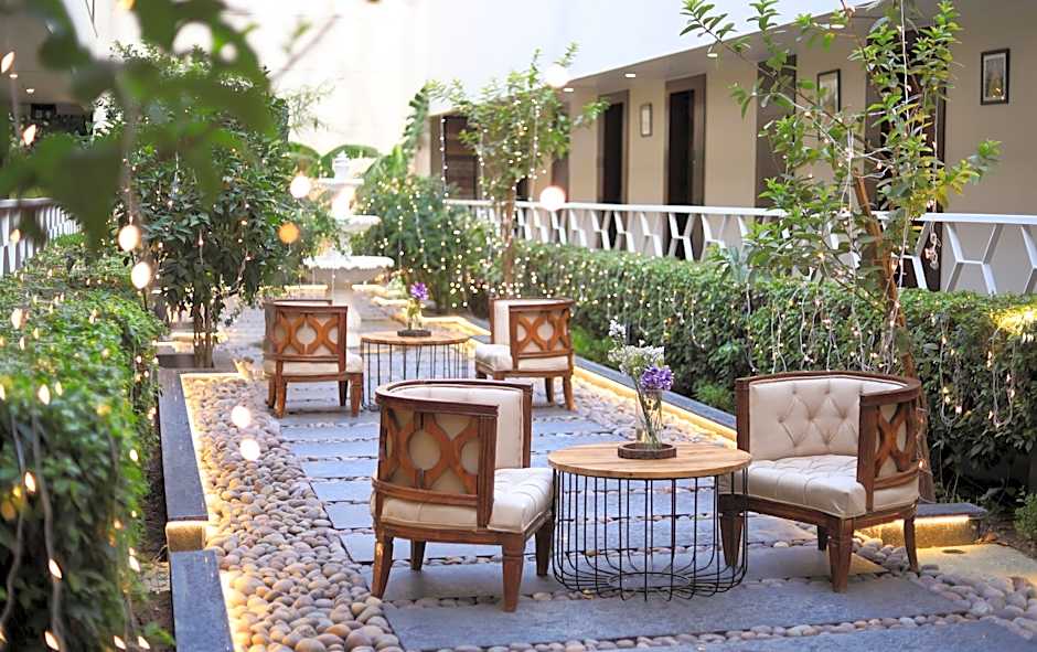 Park Boulevard Hotel