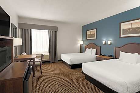 Queen Room with Two Queen Beds - Non-Smoking