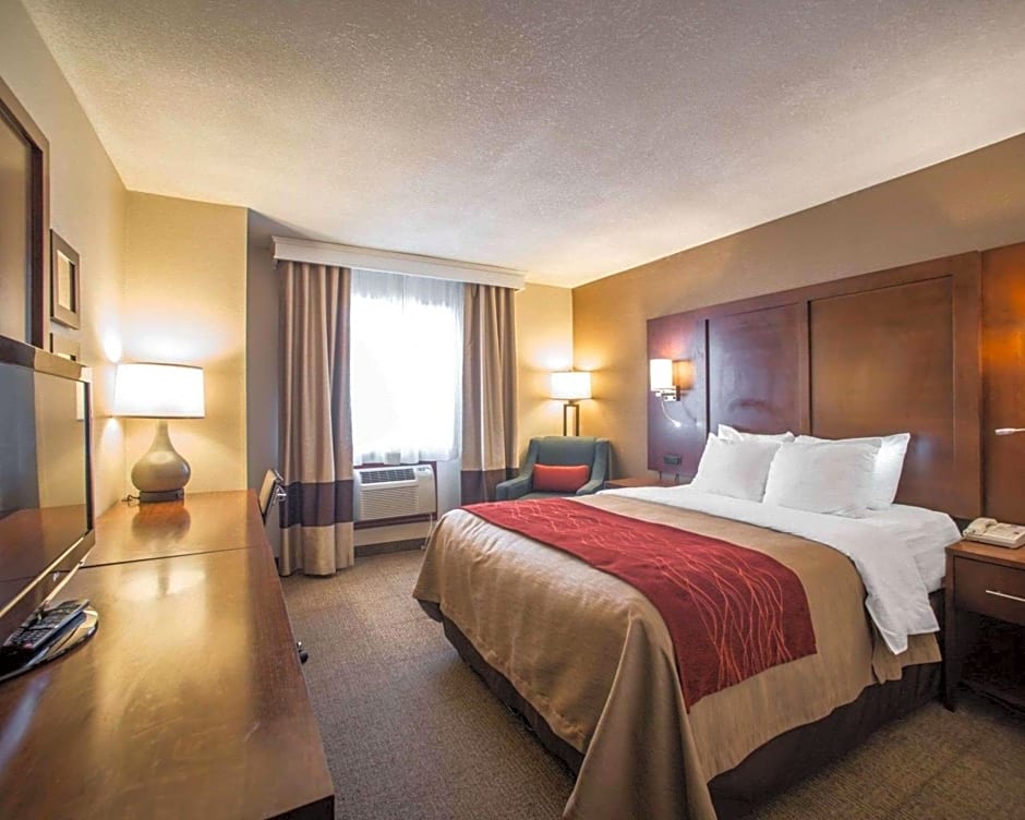 Quality Inn Boonville - Columbia