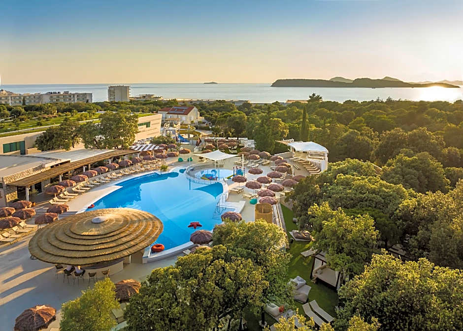 Valamar Tirena Hotel