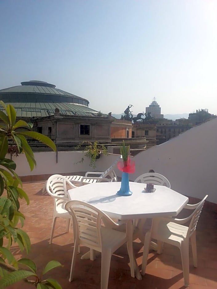 Bed & Breakfast Sweet Politeama