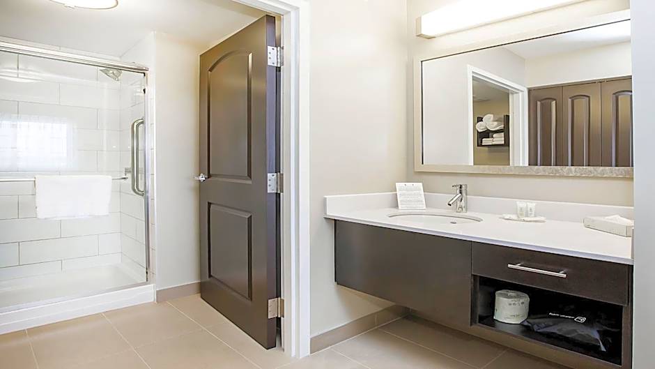 Staybridge Suites West Edmonton By IHG