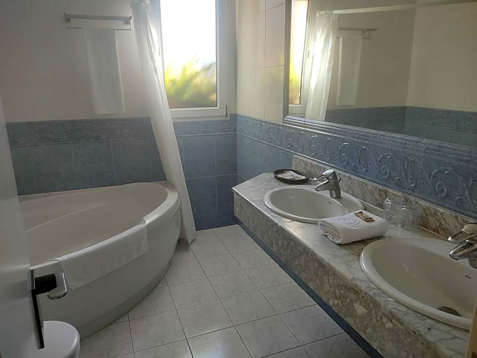 Hotel Suite Mioño Castro Urdiales