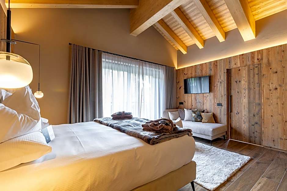 Paradise Lodge