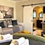 Dolphin Circle Bed and Breakfast