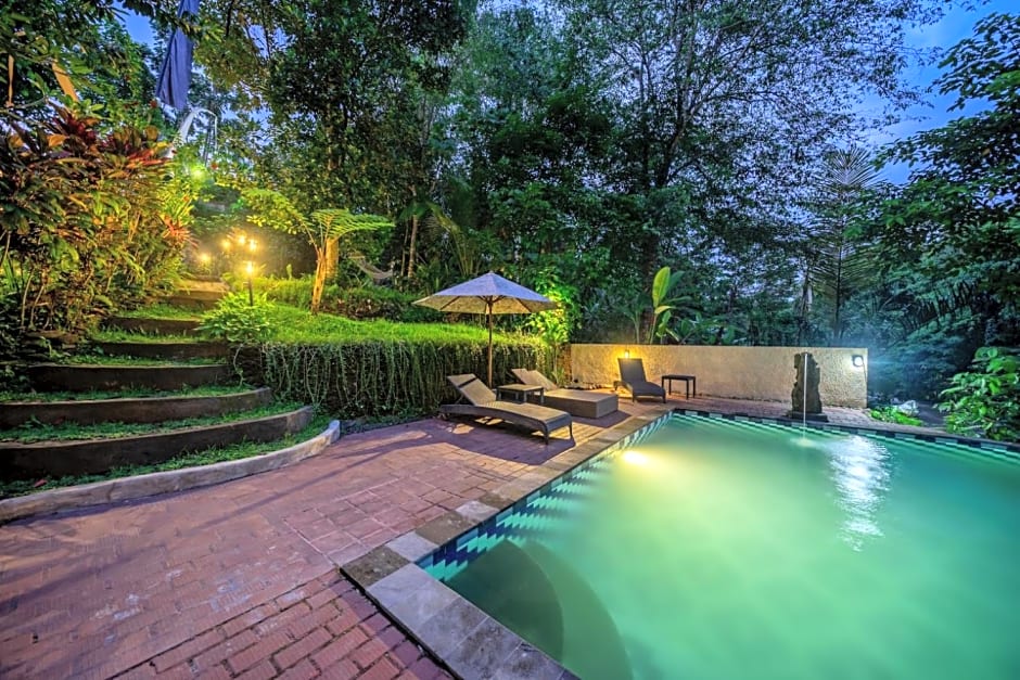 Riverside Retreat