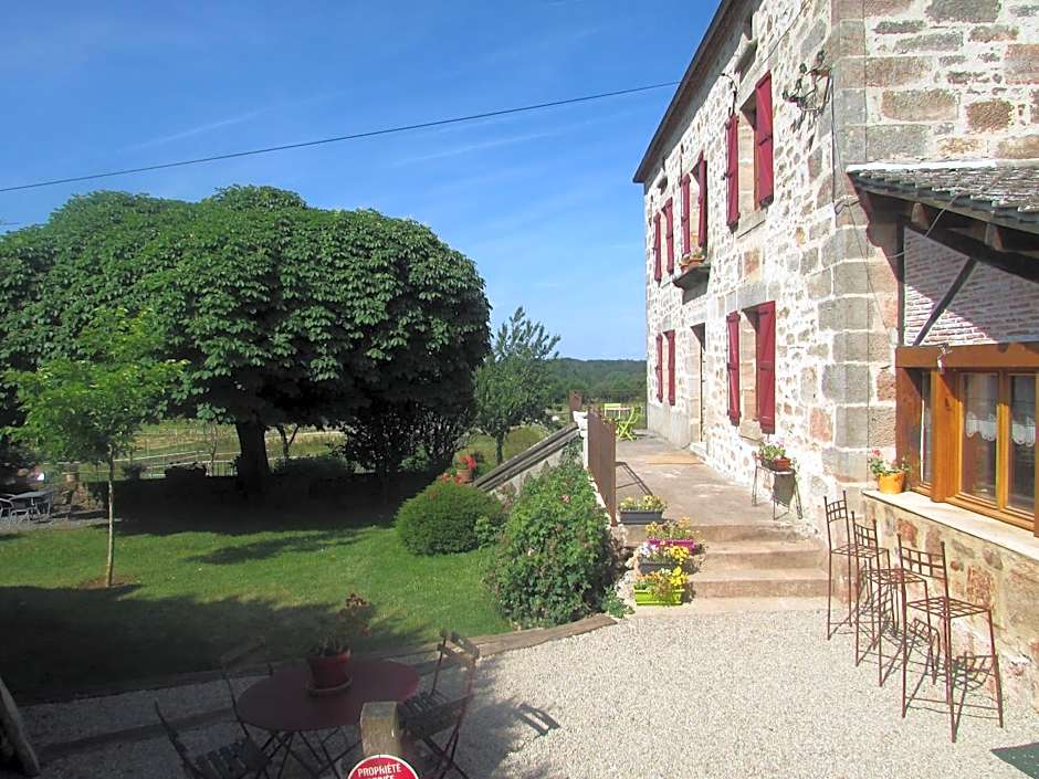 Ecuries de Saint Maurice- Maison d'hôtes de Gondou