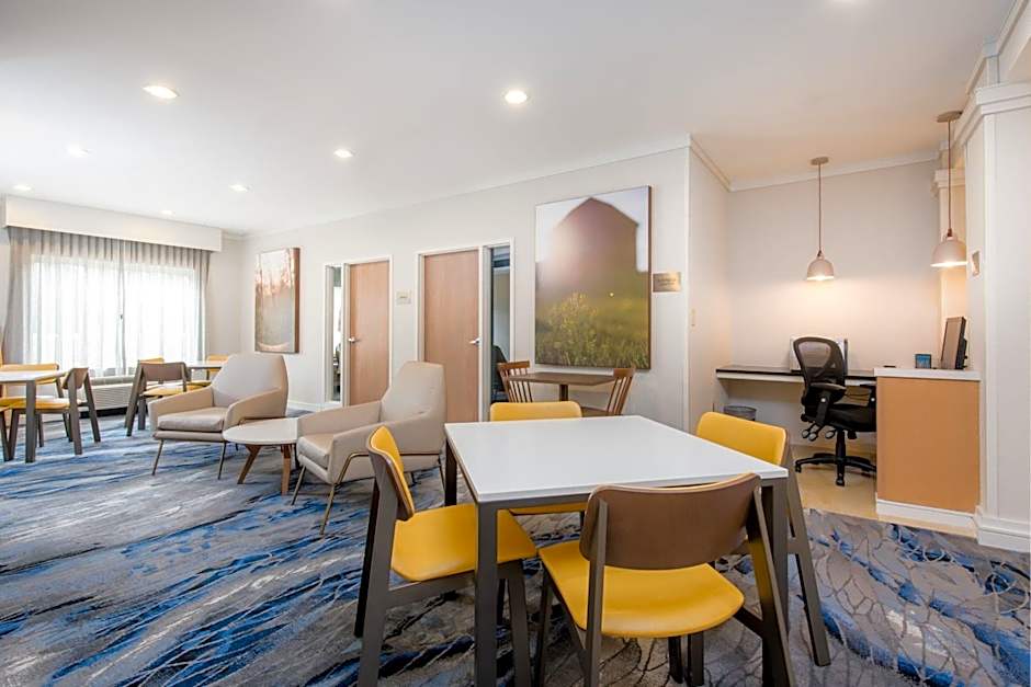 Fairfield Inn & Suites by Marriott Brunswick