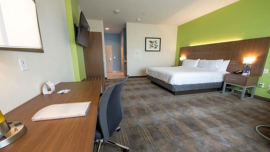 Holiday Inn Express & Suites Dripping Springs - Austin Area By IHG