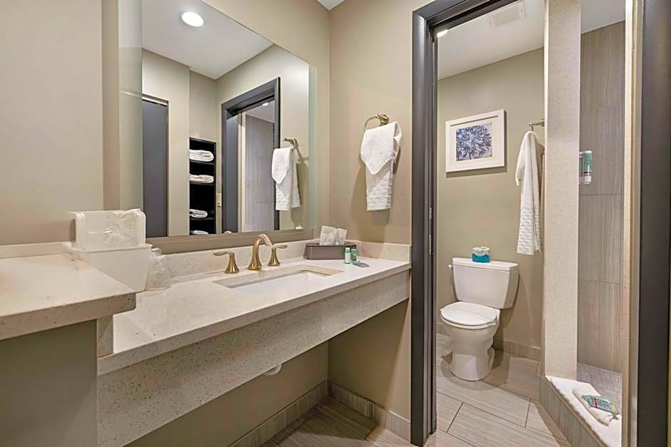 Best Western On The Avenue