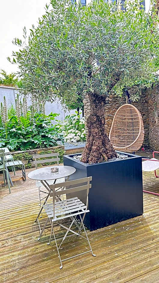 Hôtel et Apparts Marin