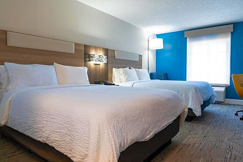 Holiday Inn Express Frazer - Malvern By IHG
