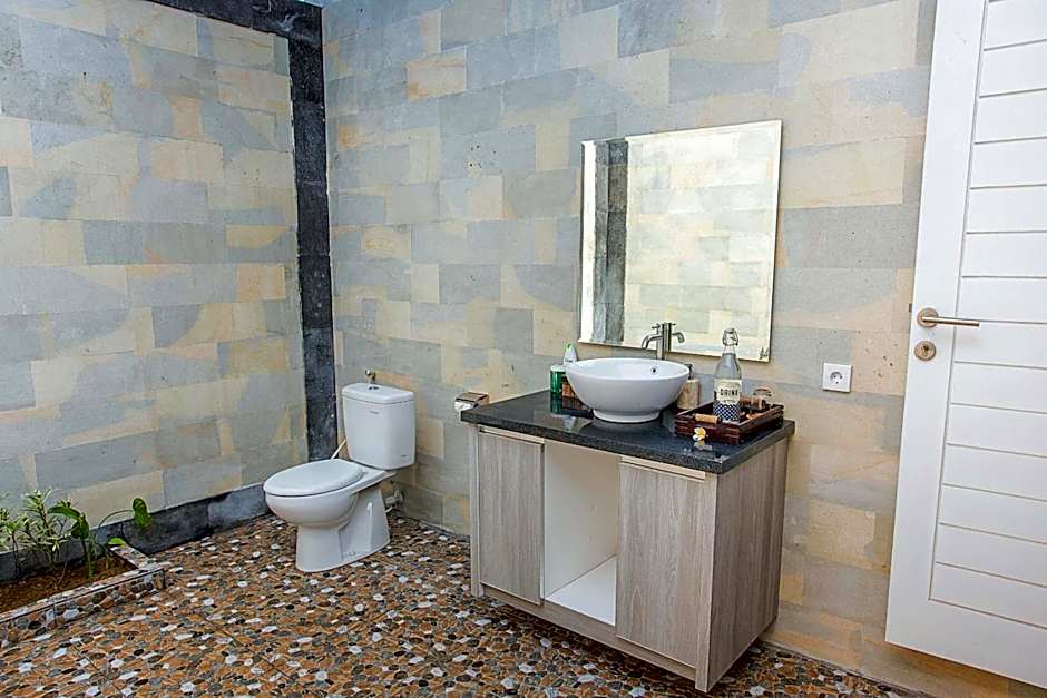 Sanghyang Bay Villas