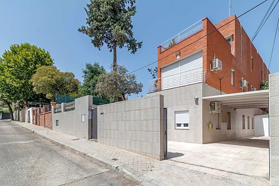 AYZ Joaquín Pol - Auto check-in property