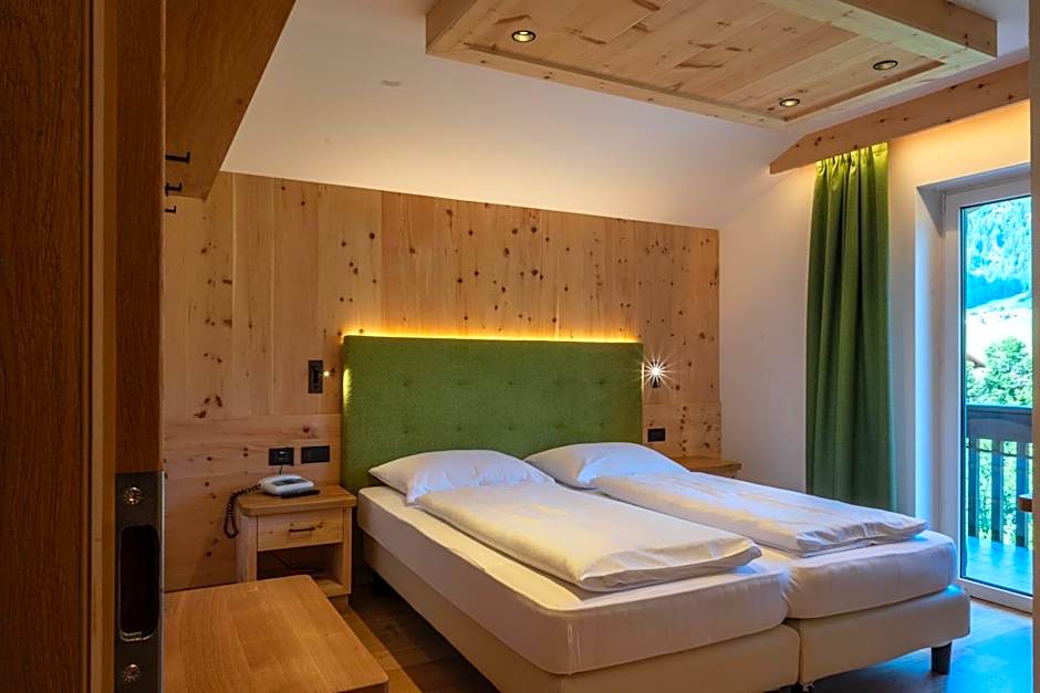 Belvedere Dolomites Flower Hotel