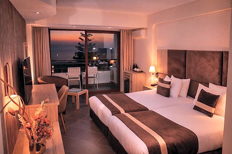 Anezi Tower Hotel