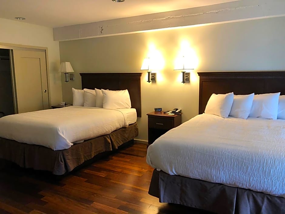 Grand Eastonian Suites Hotel