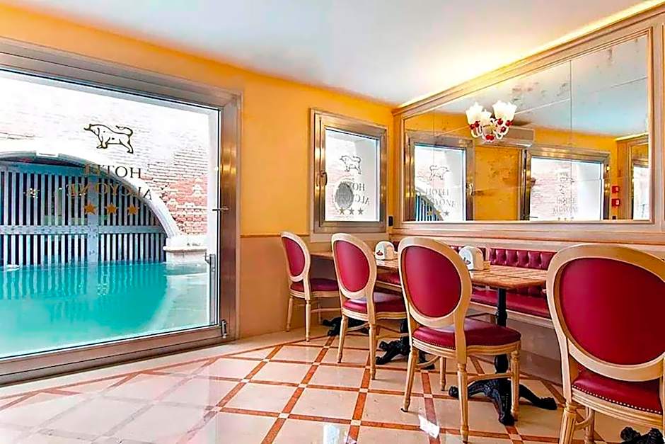 Hotel Alcyone