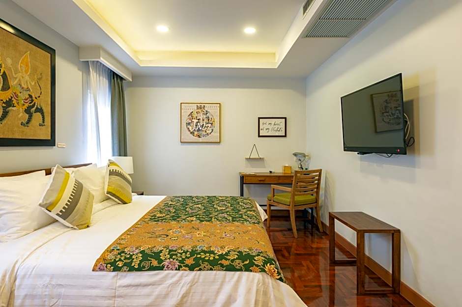 Maneeya Park Residence