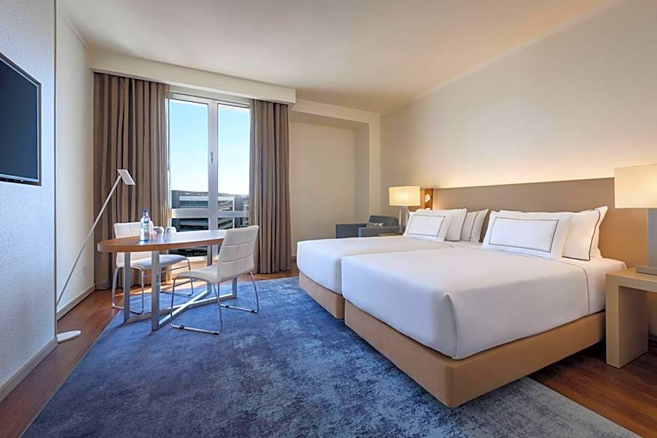 Melia Lisboa Oriente Hotel