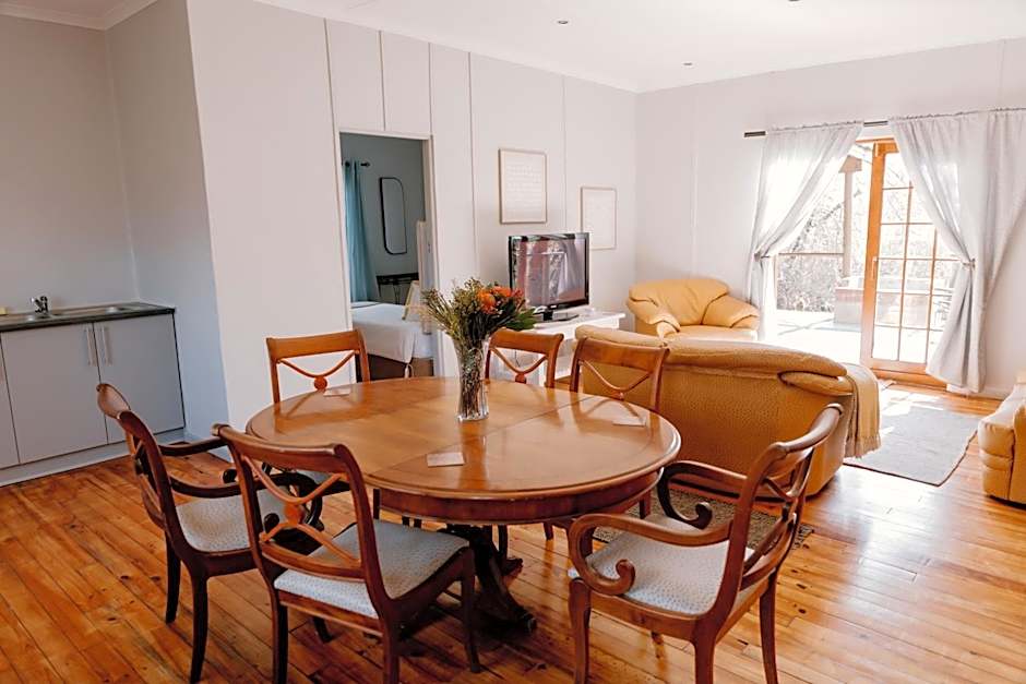 Chandelier Game Lodge