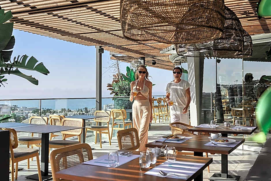 Hotel Napa Suites (Adults Only)