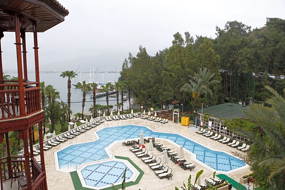 Club & Hotel Letoonia