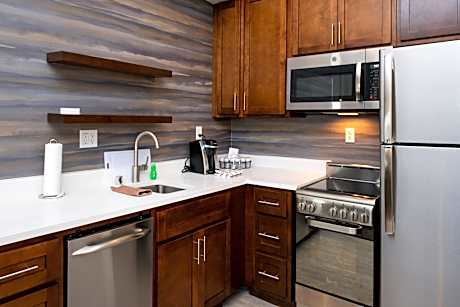 King Studio with Sofa Bed