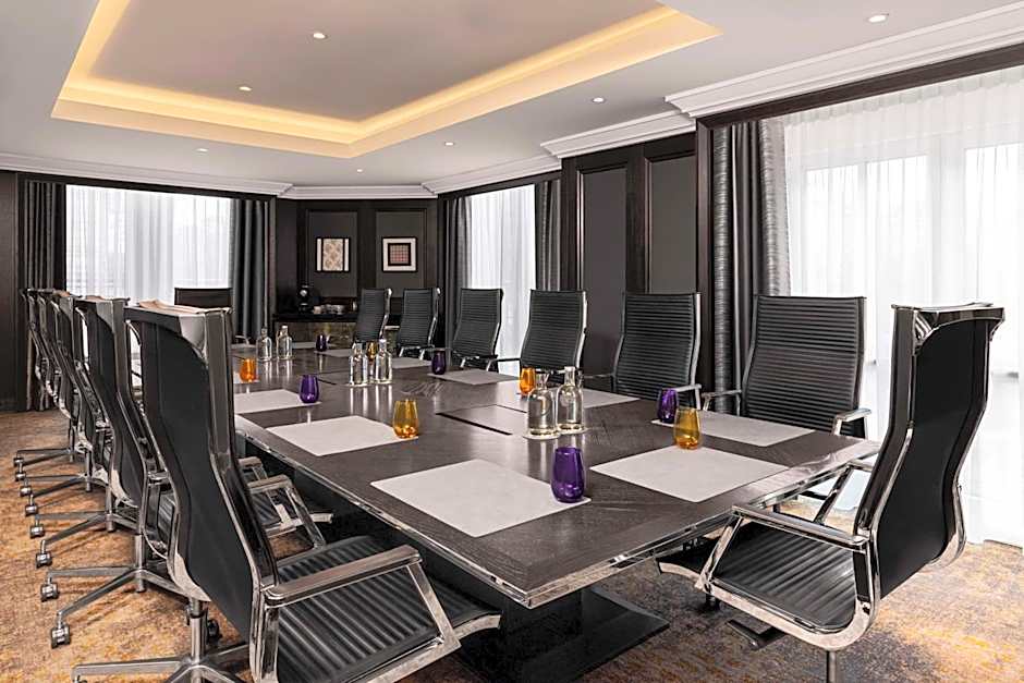 Hilton Vienna Plaza