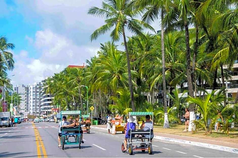 AMETISTA 2 - 101 · A-01: Apê equipado e estiloso na praia de Jatiúca