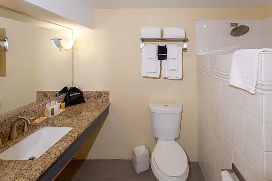 Caravelle Hotel