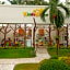 Costabella Tropical Beach Hotel