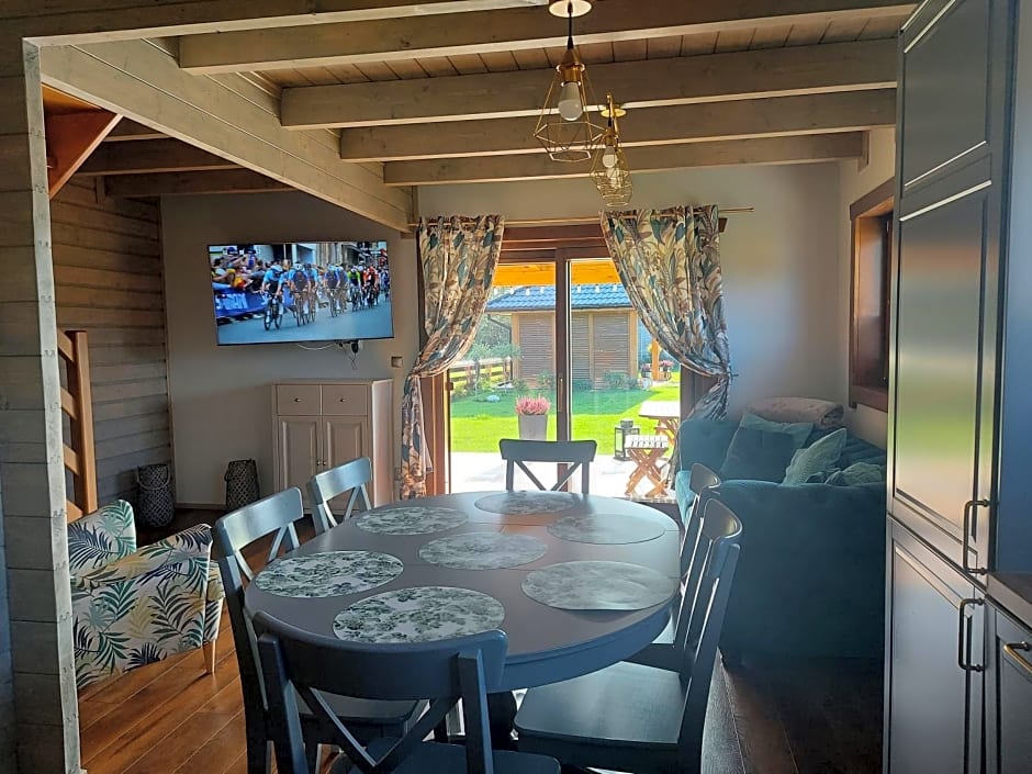 Domki nad jeziorem czorsztyńskim