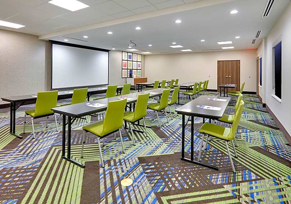 Holiday Inn Express And Suites Plano - The Colony By IHG