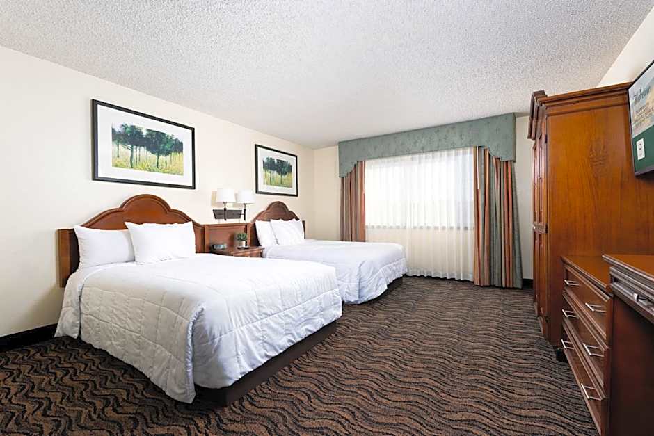 Mcm Elegante Suites Abilene