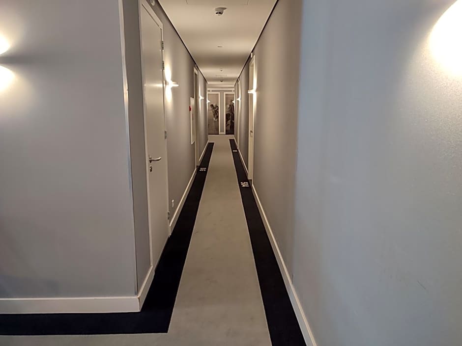 B-aparthotel Kennedy