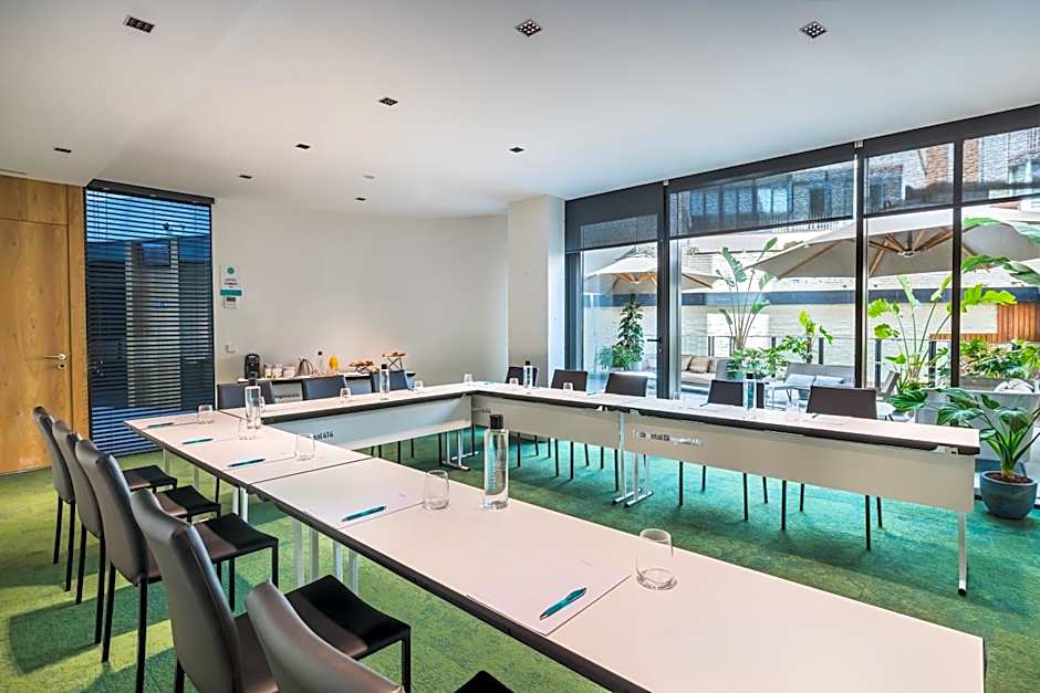 Occidental Diagonal 414 4 Sup