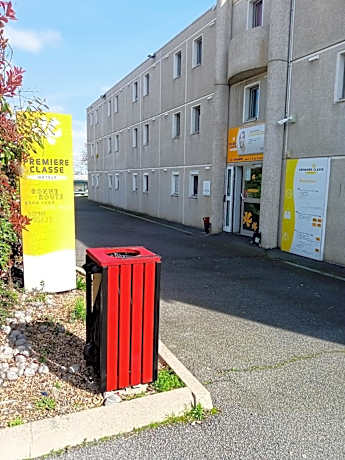 Premiere Classe Saint Brice Sous Foret