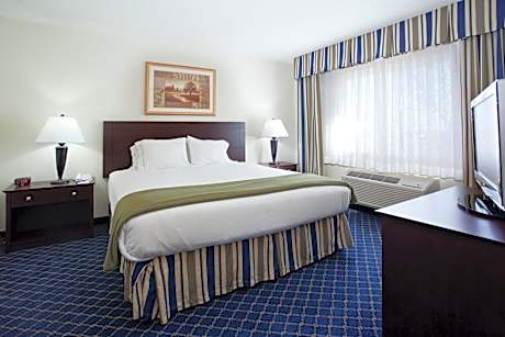 King Room - Hearing Accessible/Non-Smoking