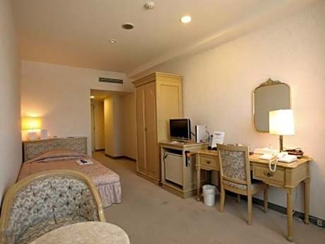 Single Room - Smoking