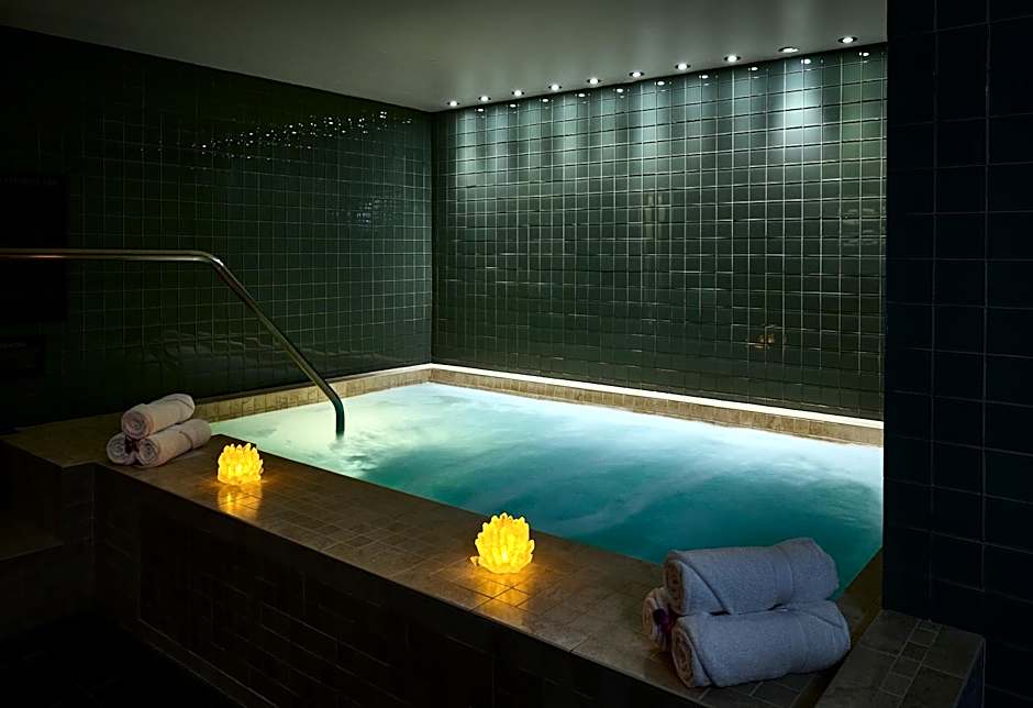Mandarin Oriental, Boston