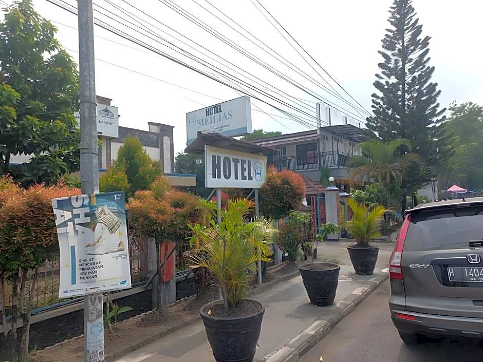 SPOT ON 91563 Hotel Meilias