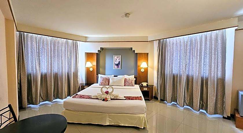 Songphanburi Hotel