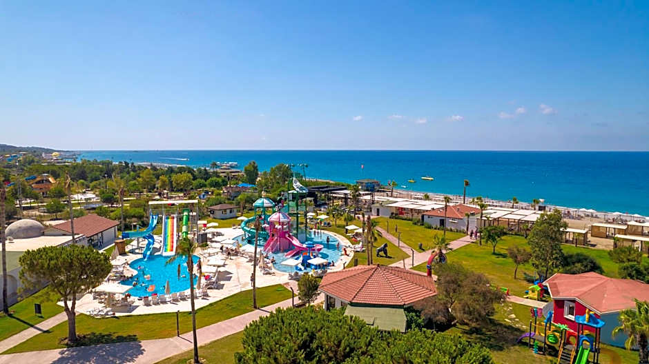La Benata Beach Hotel