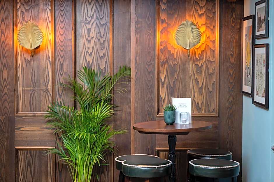 Riverside Hotel by Chef & Brewer Collection