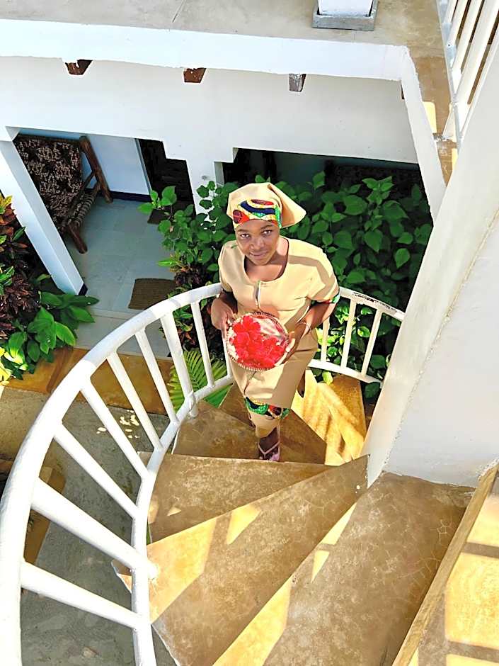 Chikachika Beach B&B