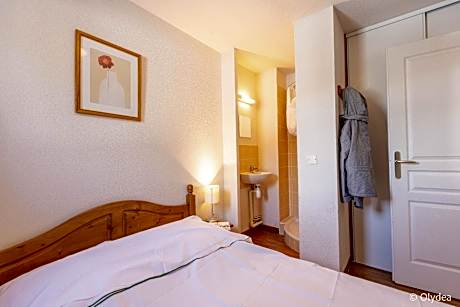 2-Bedroom Duplex Apartment