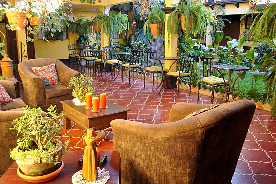 Hotel Las Camelias Inn by AHS