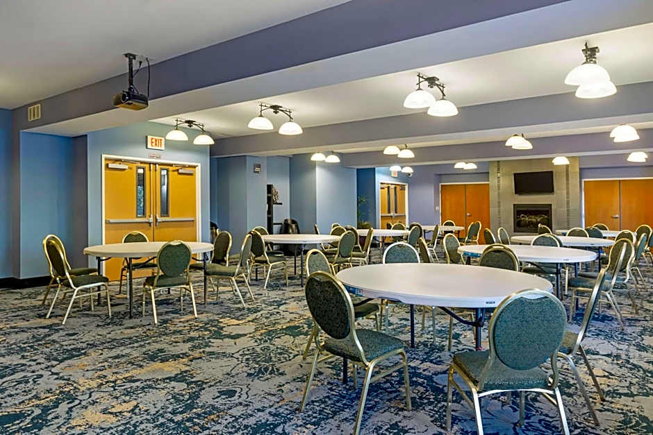 Best Western Plus Mountain View Auburn Inn