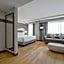 DoubleTree by Hilton Davenport